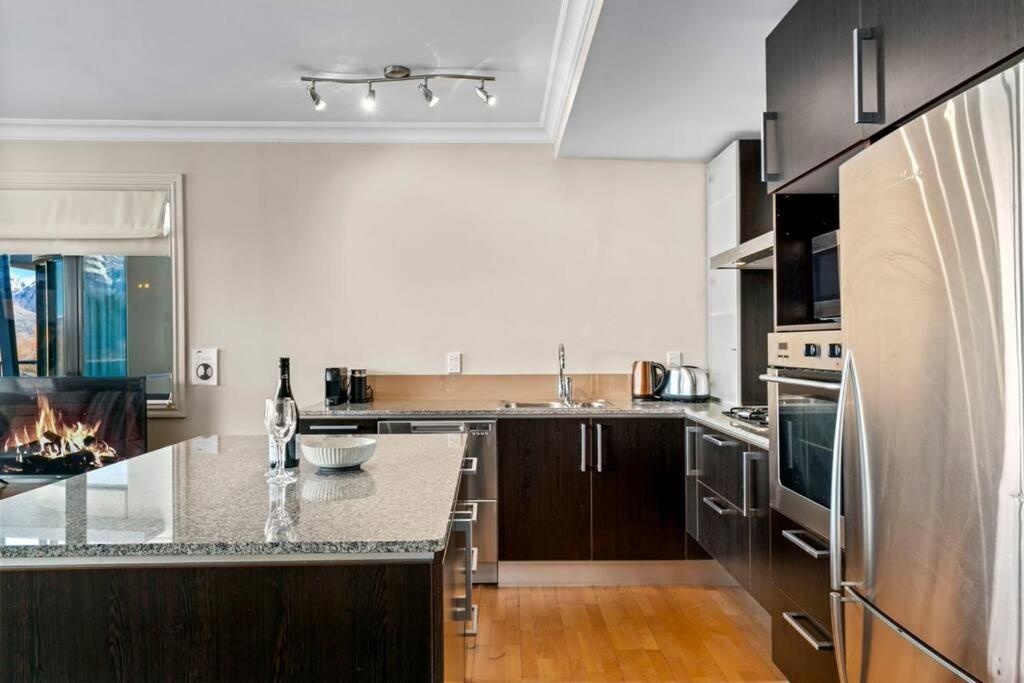 The Beacon - 2 Bedroom Luxe Apartment Queenstown Exterior photo